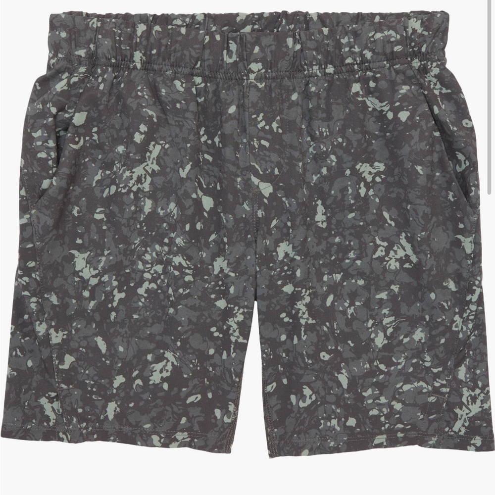 Boys Zella Camouflage Shorts in Gray and Blue Bundle. Excellent Condition! - Picture 10 of 11